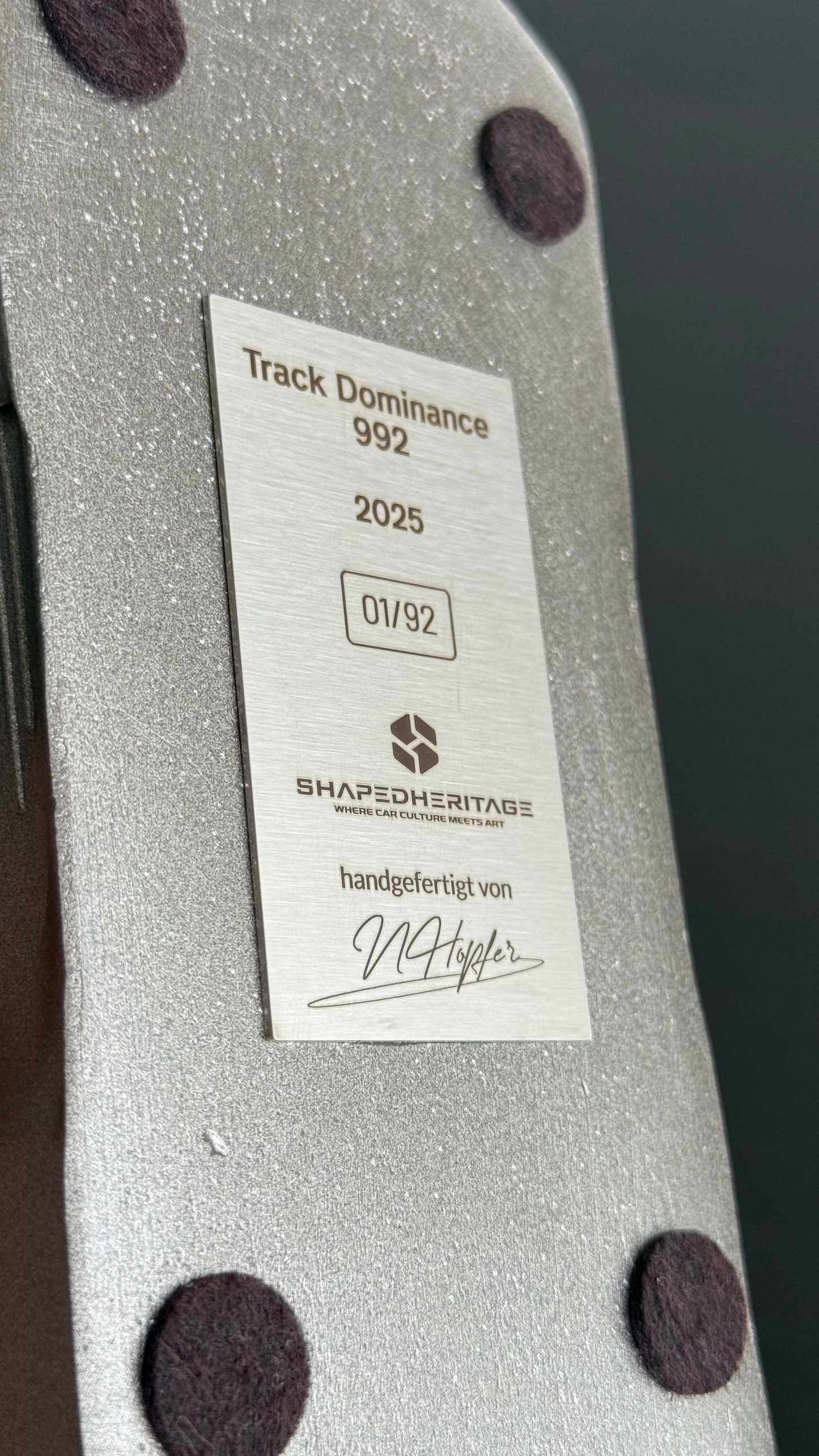 Track Dominance 992