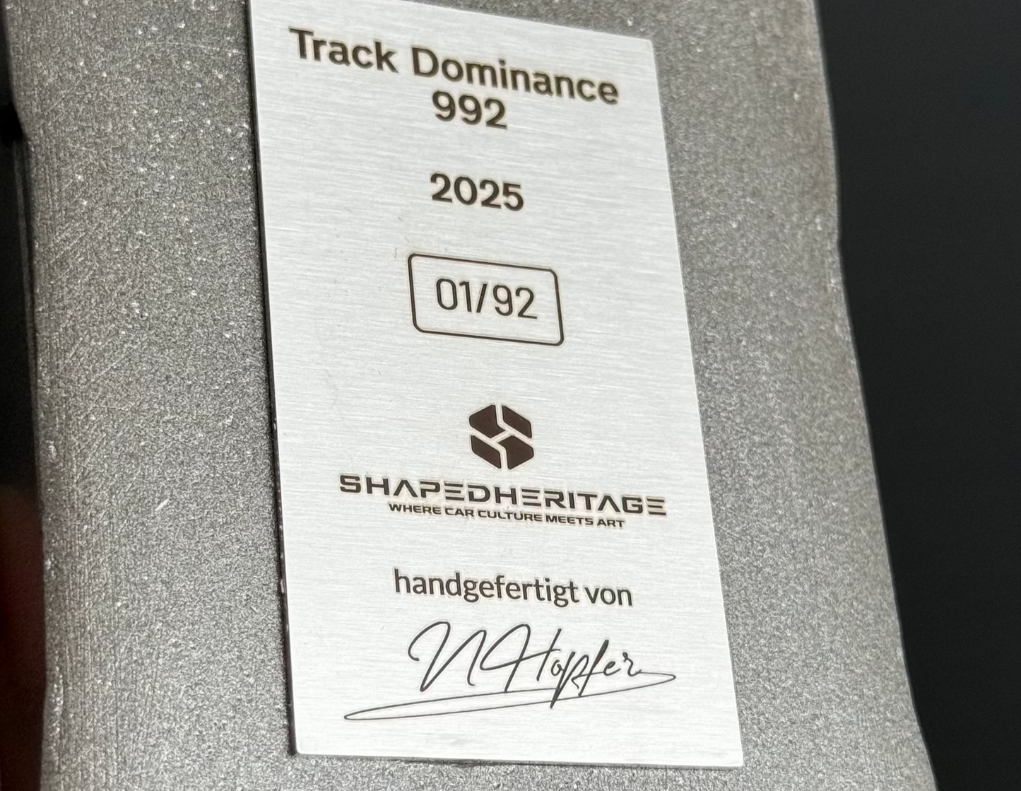Track Dominance 992